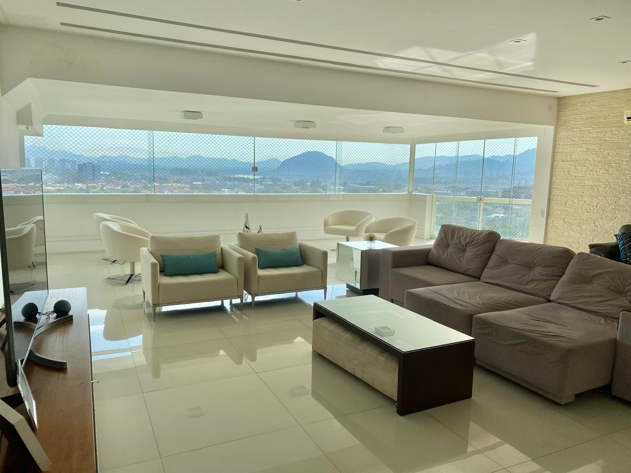 Apartamento no Atlântico Sul - foto 1